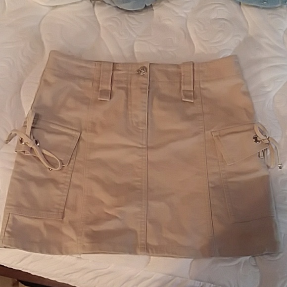 tan jean skirt